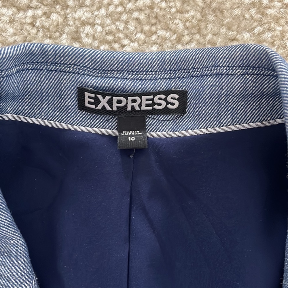 Express Linen Blazer - Picture 2 of 7